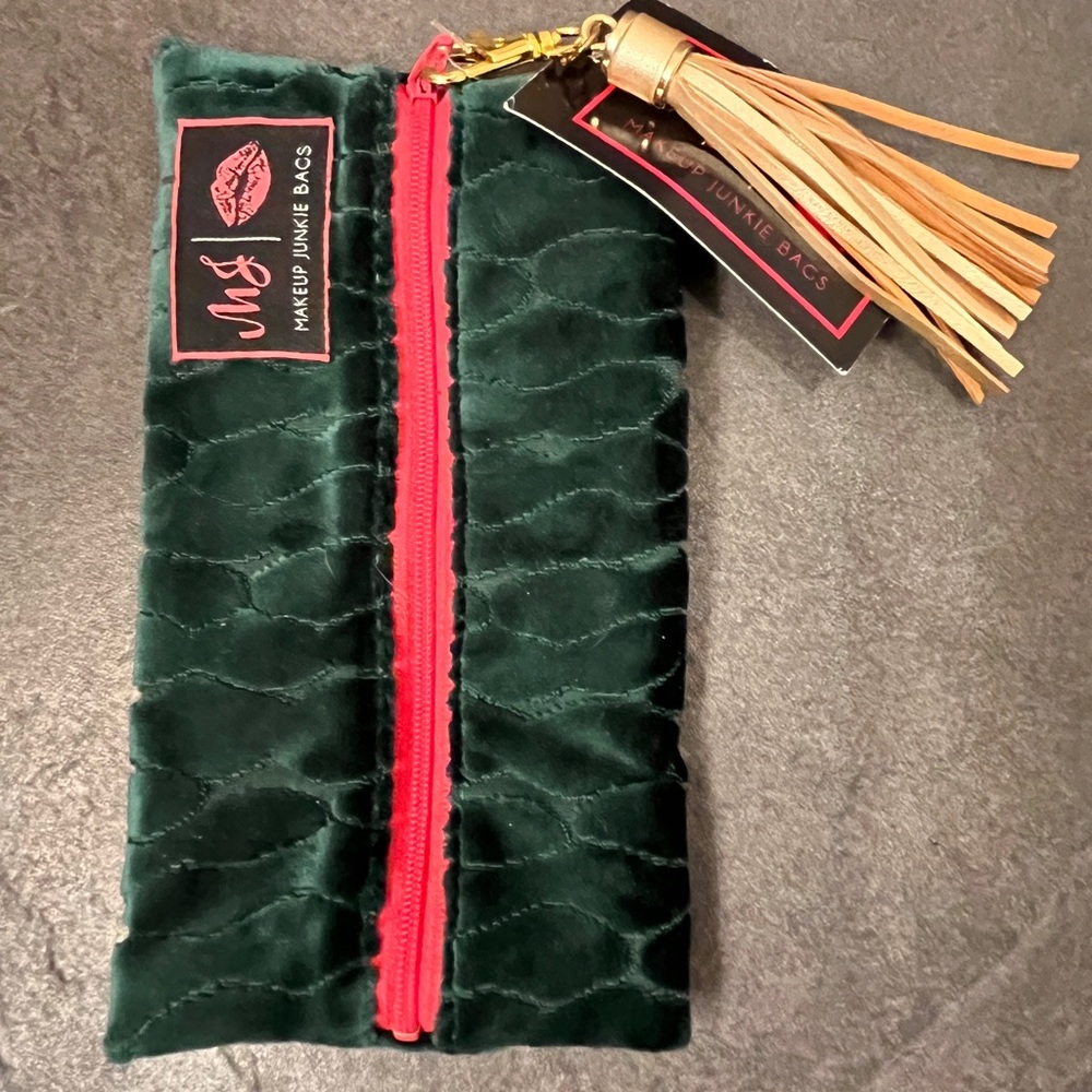 Makeup Junkie Bags Velvet Cosmetic Pouch in Emerald Green with Pink Zipper